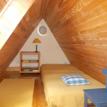 Сasa de vacaciones Maison Au Calme Avec Jardin, Cheminee, Wi-fi, Proche Des Volcans D'auvergne - Animaux Acceptes - Fr-1-742-131 Saint-Martin-Valmeroux