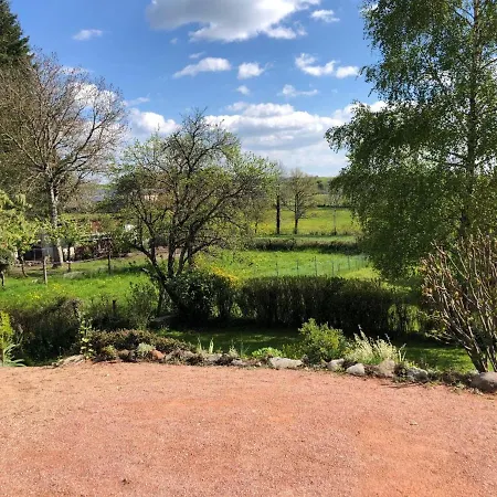 Maison Au Calme Avec Jardin, Cheminee, Wi-fi, Proche Des Volcans D'auvergne - Animaux Acceptes - Fr-1-742-131 Saint-Martin-Valmeroux